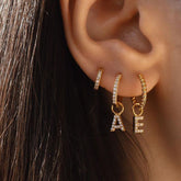 Buchstaben Ohrring Zirkonia
