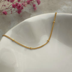 Satellite Halskette 18K Gold