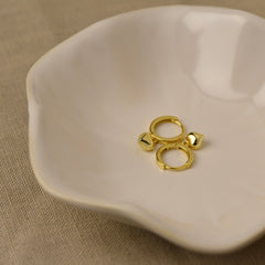 Coralia Herz Ohrring
