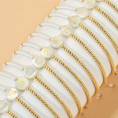 Buchstaben Armband mit Perlen