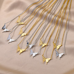 Schmetterling Halskette mit Wunschbuchstabe