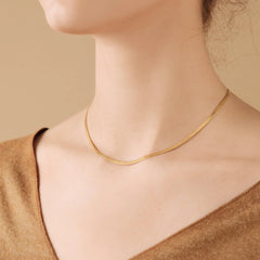 Herringbone Halskette 18K Gold
